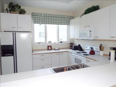 Vacation Townhome Walk to Longboat Beach Vacation Townhome Walk to Longboat Beach